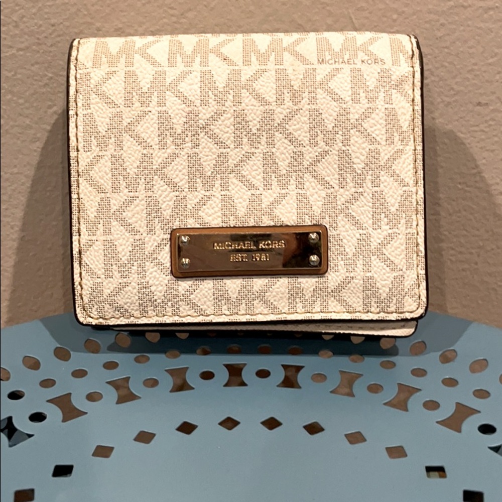 Michael Kors wallet